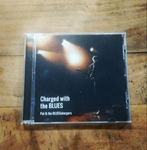 patthebluescharges_1.jpg